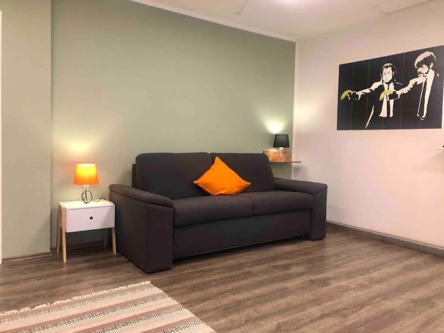 Studio Emdecker Am Delft Appartement Emden Buitenkant foto